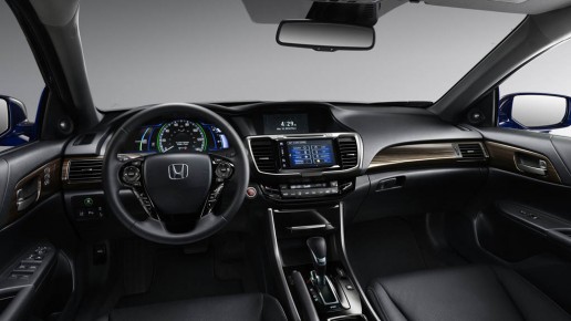 2017-honda-accord-hybrid(10)