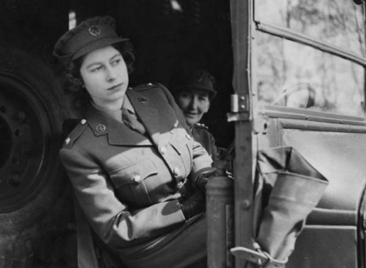 Queen-military-cars-519110