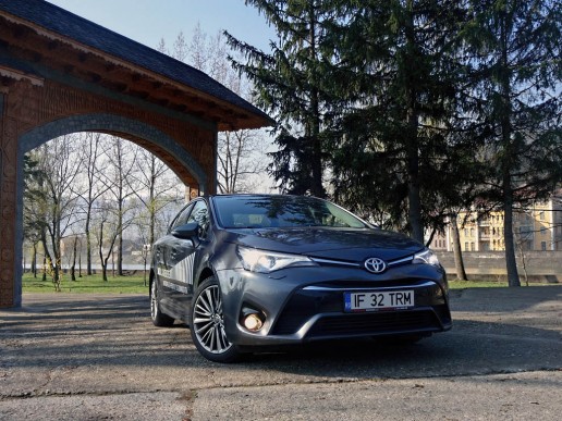 Toyota Avensis 2016