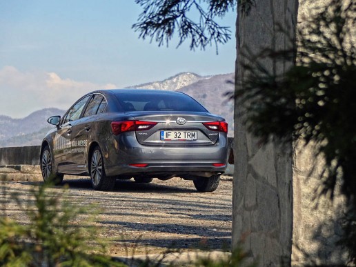 Toyota Avensis 2016