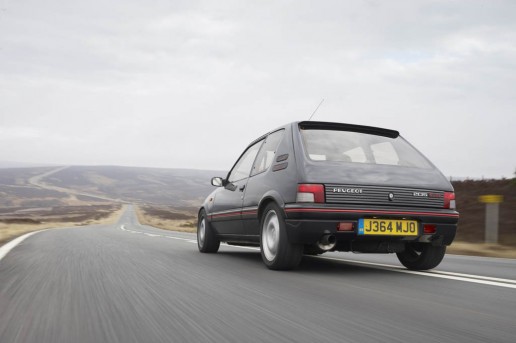 peugeot-205-gti-gets