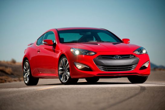 2016-Hyundai-Genesis-Coupe-front-three-quarter