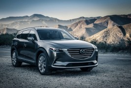 2016-Mazda-CX-9-front-three-quarter-03