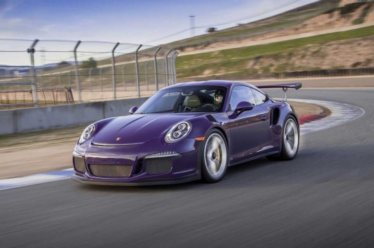 2016-Porsche-911-GT3-RS-01