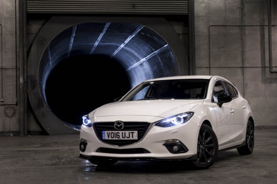 2016-mazda3-sport-black-special-edition-uk-02