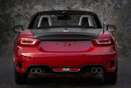 2017-Fiat-124-Spider-Elaborazione-Abarth-rear-end