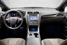 2017-Ford-Fusion-Sport-front-interior-02