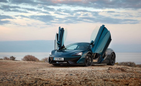 2017 McLaren 570GT