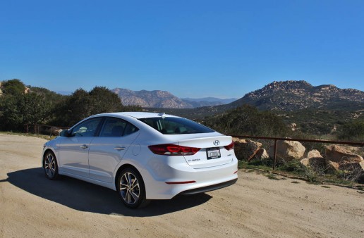 2017-hyundai-elantra-limited-8