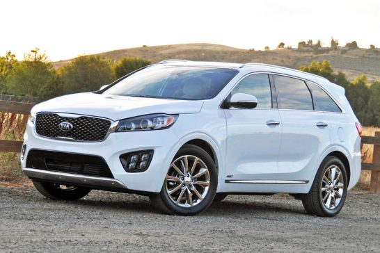 AutoWeb-2015-July-Review-2016-Kia-Sorento-Limited-V6-003