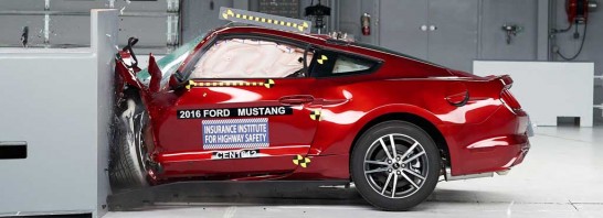 Ford Mustang 2016 IIHS Test