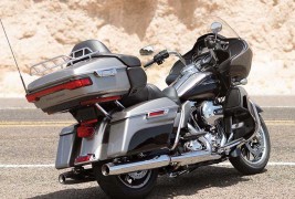 Harley Davidson Road Glide Ultra 2016 03