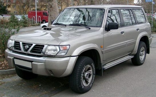 Nissan_Patrol_front_20080227