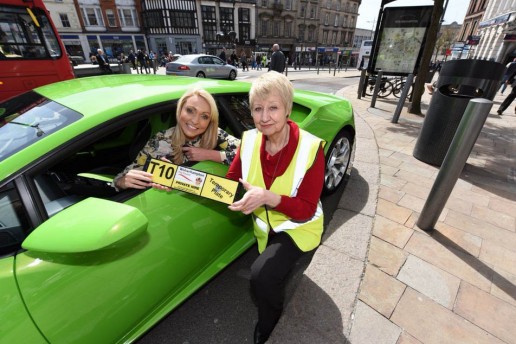 lamborghini-huracan-taxi-uk-3