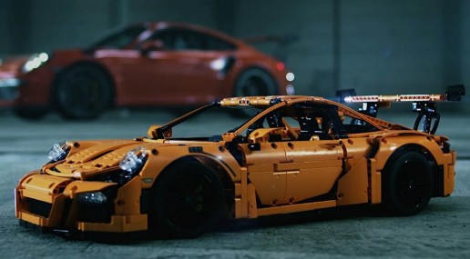 LEGO Technic Porsche 911 GT3 RS