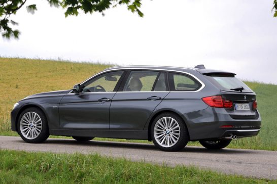 2014-BMW-3-series-sports-wagon-three-quarters-view-32