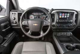 2016-Chevrolet-Silverado-LTZ-Z71-4x4-cockpit