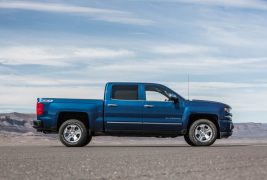 2016-Chevrolet-Silverado-LTZ-Z71-4x4-side