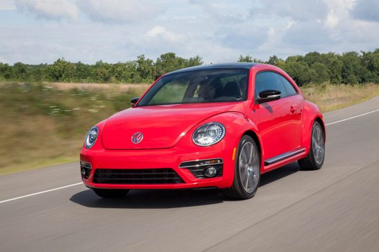 2016-Volkswagen-Beetle-R-Line-front-three-quarter-in-motion