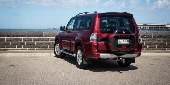 2016 Mitsubishi Pajero GLS