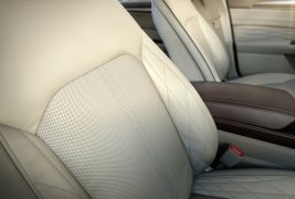 2017-Ford-Fusion-Platinum-passenger-seat-1