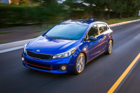 2017-Kia-Forte5-front-three-quarter-in-motion