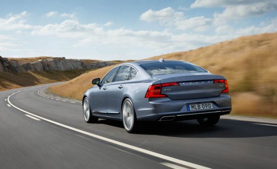 2017 Volvo S90