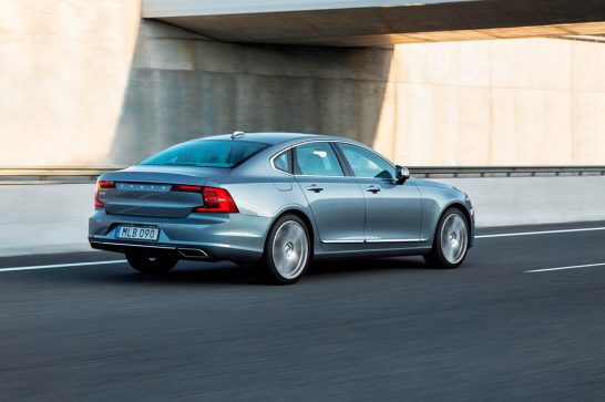 2017 Volvo S90