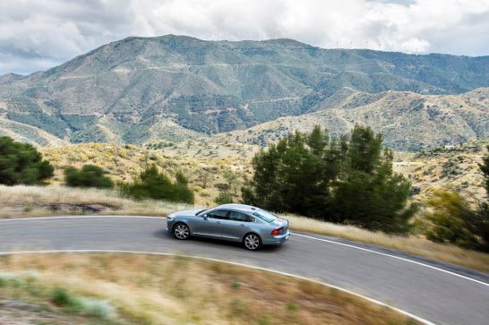 2017 Volvo S90