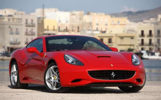 Ferrari-California-Coupe-Image-2011
