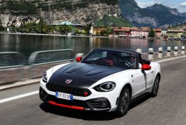 Fiat 124 Spider Abarth 02