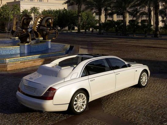 Maybach-62S-2009-Landaulet-02