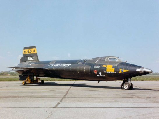 موشک-هواپیمای X-15 سریع ترین هواپیمای سرنشین دار دنیا