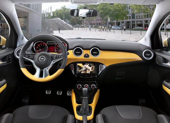 Opel Adam 2016