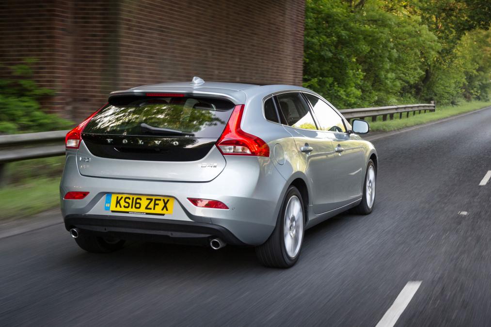 Volvo V40 2016