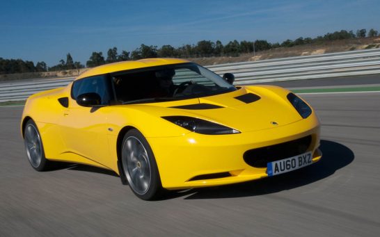 2012-Lotus-Evora-front-passengers-side-three-quarters-view-in-motion