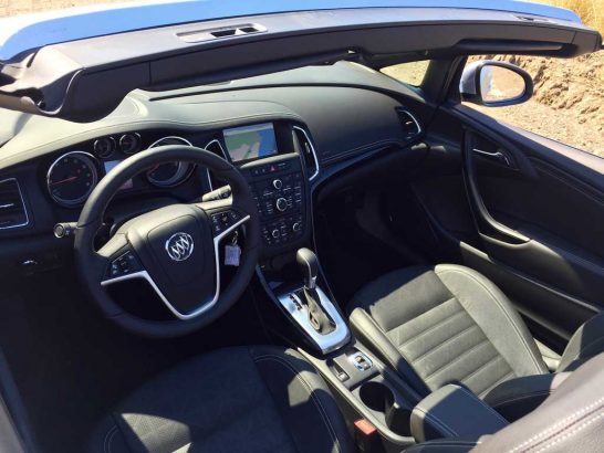 2016-Buick-Cascada-11