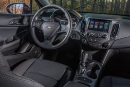 2016-Chevrolet-Cruze-LT-207-876x535