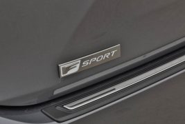 2016-Lexus-RX-badge-2
