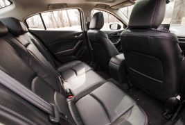2016-Mazda-3-20L-sedan-126