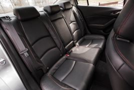 2016-Mazda-3-20L-sedan-128
