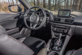 2016-Mazda-3-i-Grand-Touring-207-876x535