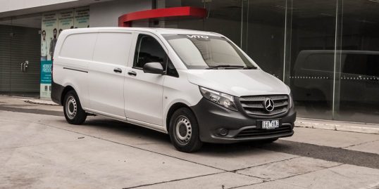 2016-mercedes-benz-vito-12