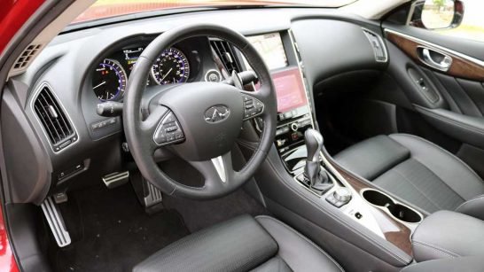 2016-infiniti-q50-10