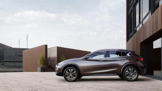 2016-infiniti-qx30-6