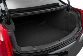 2017-Cadillac-XTS-trunk-car