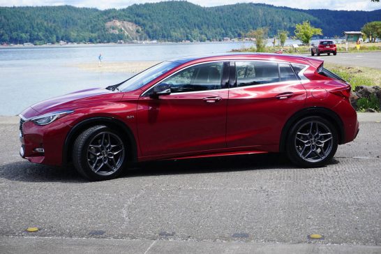 2017 Infiniti QX30