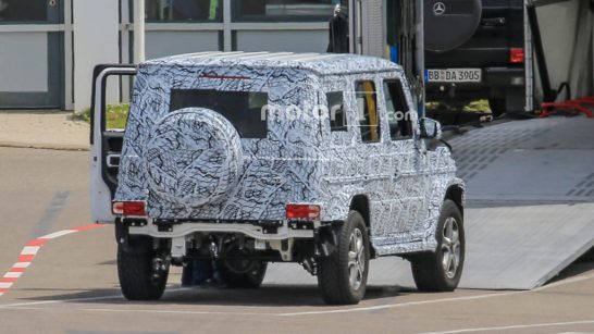 2017-mercedes-benz-g-class-spy-photo2