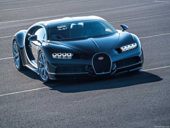 Bugatti-Chiron-2017-02