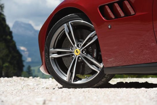 Ferrari GTC4 Lusso 2016